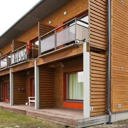 Апартаменти Cozy Seaside With Sauna *
